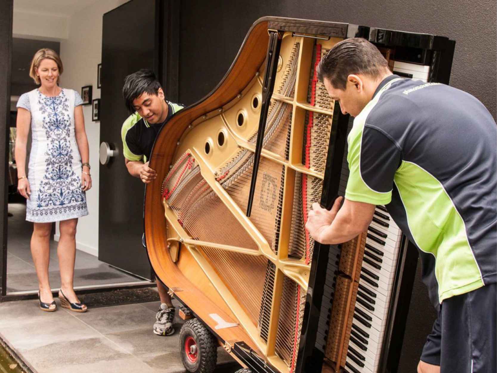 piano removalists in Melbourne